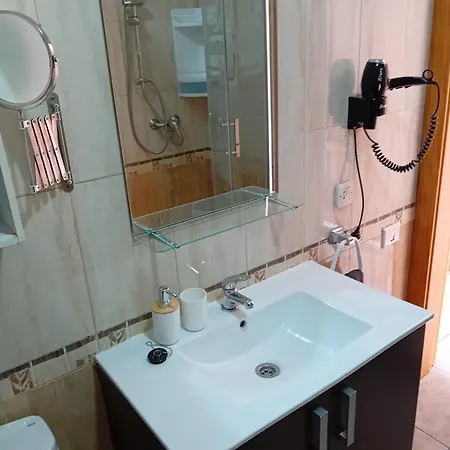 Ocean Breeze Apartment